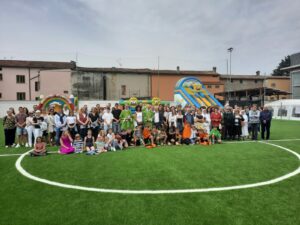 "IL GIOCO SIA STRUMENTO DI FEDE": INAUGURATO A GANDINO IL NUOVO CAMPO SINTETICO DELL'ORATORIO