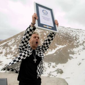 FESTIVAL DELLA MONTAGNA A CLUSONE, C'È ANCHE IL PIANISTA DEI RECORD