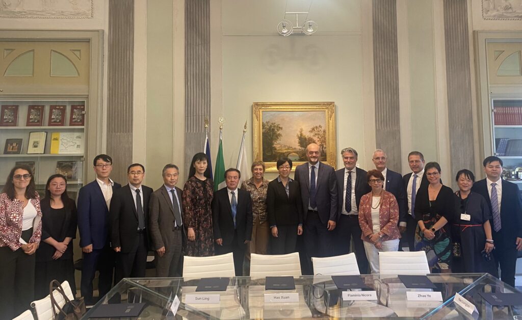 01. Delegazione Pechino in visita a UniBg
