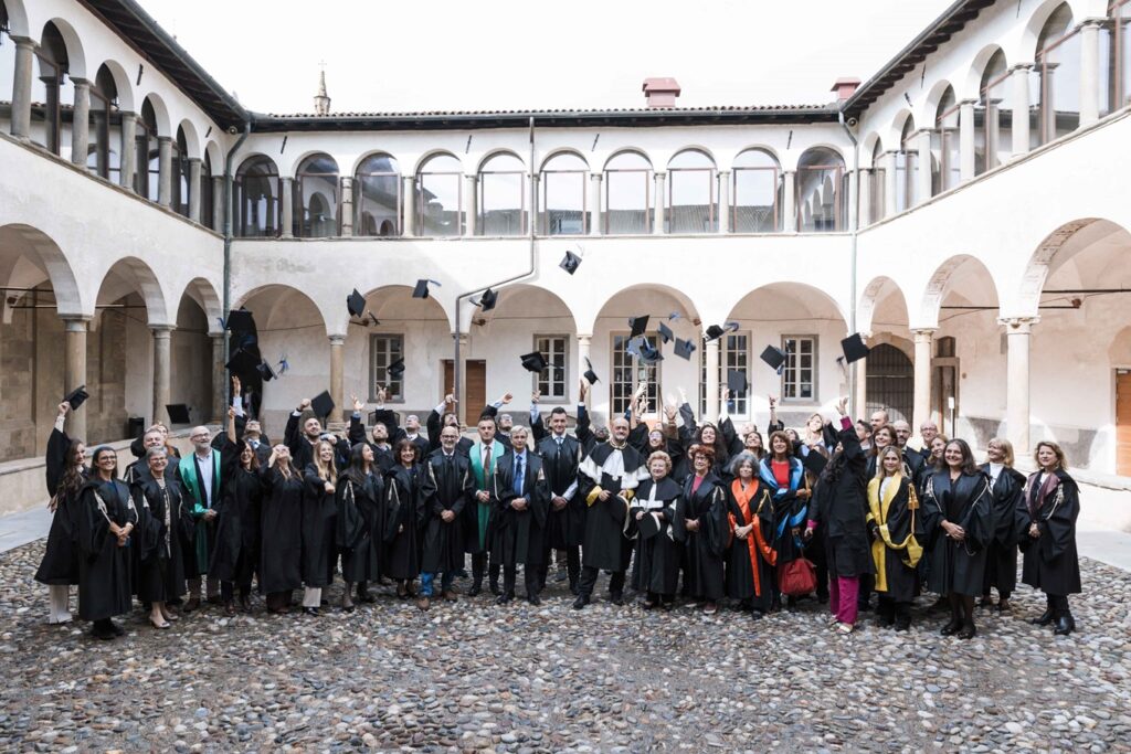 01. Lancio del tocco PhD Day UniBG 27 09 2024 01. Lancio del tocco PhD Day UniBG 27 09 2024