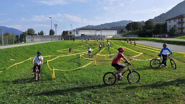 bici e scuola insieme
