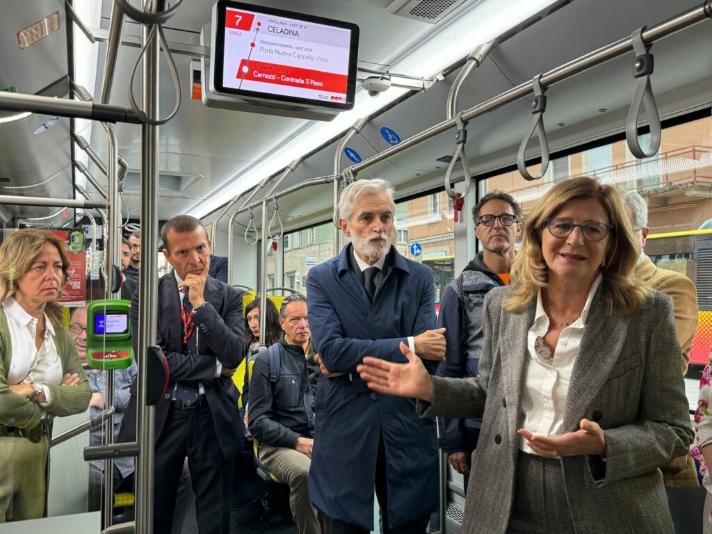 da sx Liliana Donato Federico Zamboni Assessore Marco Berlanda Sindaca Elena Carnevali da sx Liliana Donato Federico Zamboni Assessore Marco Berlanda Sindaca Elena Carnevali
