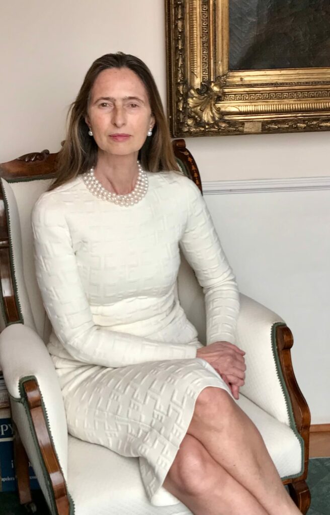 01. Prof.ssa Giovanna Dossena 01. Prof.ssa Giovanna Dossena
