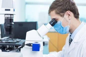 Ia intesa AstraZeneca Cspc per ricerca di nuove terapie orali