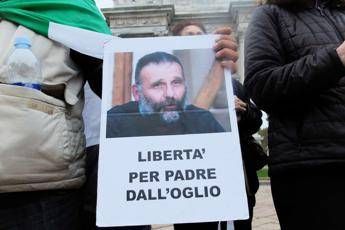 Trovato il corpo di padre DallOglio ma vescovo Aleppo e sorella smentiscono