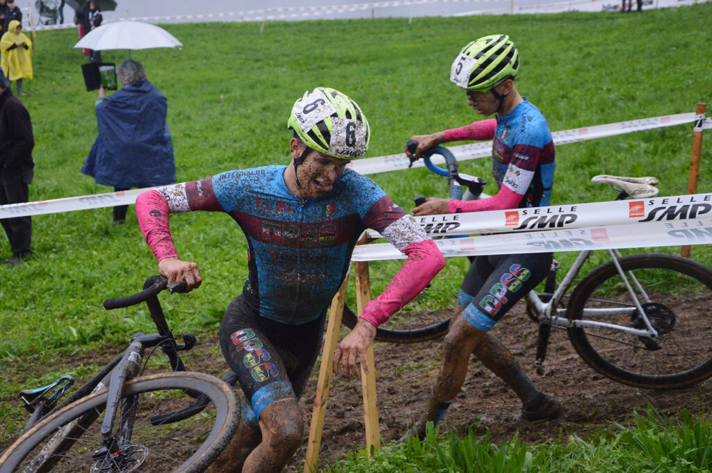 Ettore Fabbro e Giacomo Serangeli entrambi impegnati in Coppa del Mondo a Hoogerheide Ettore Fabbro e Giacomo Serangeli entrambi impegnati in Coppa del Mondo a Hoogerheide