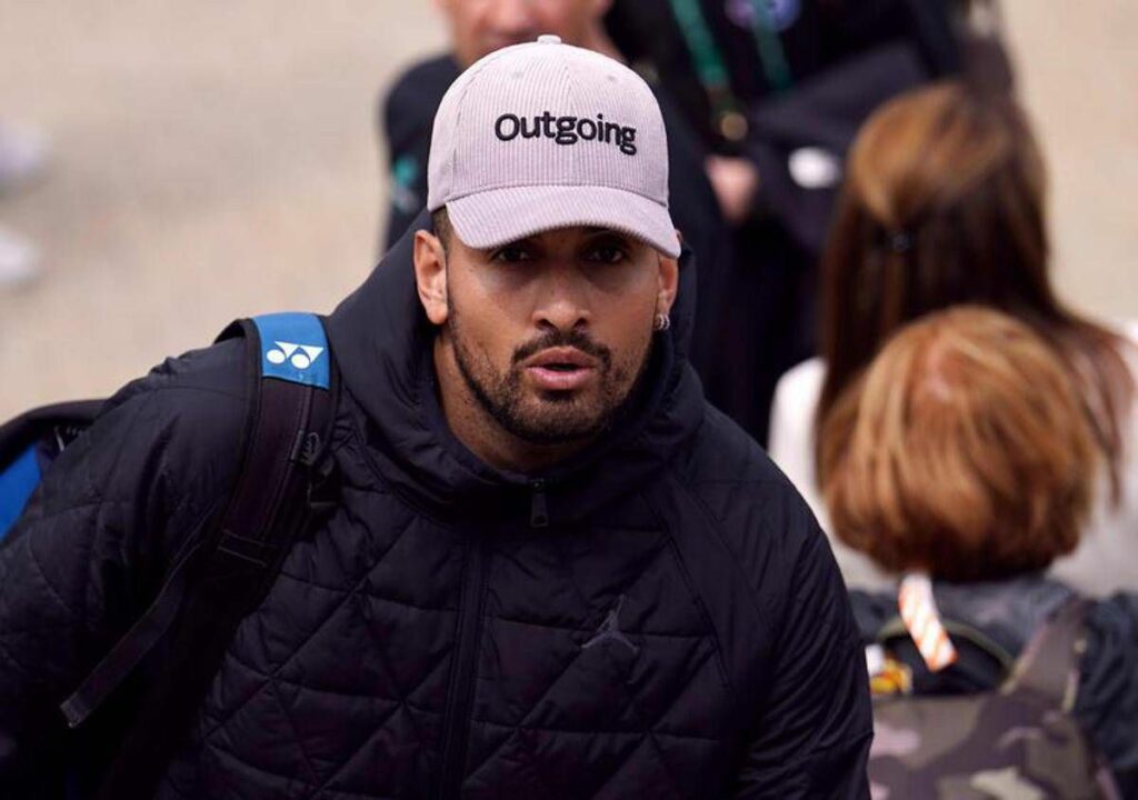 Kyrgios ora tifa Sinner Alcaraz pensa alle ragazze Jannik avra carriera migliore