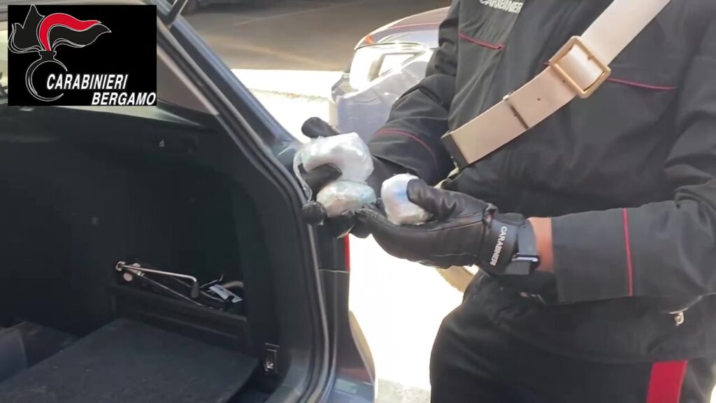 Maxi operazione antidroga tra Bergamo e Brescia Maxi operazione antidroga tra Bergamo e Brescia