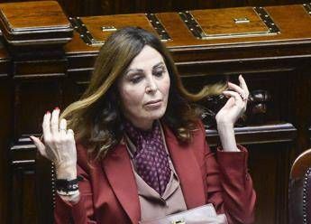 Santanche denunciata da socio per diffamazione ministra a processo Santanche denunciata da socio per diffamazione ministra a processo