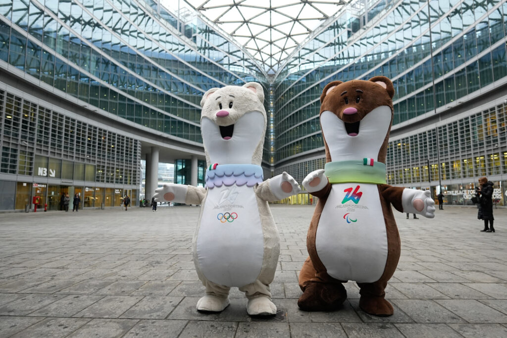 Tila e Milo mascotte Olimpiadi Palazzo Lombardia7