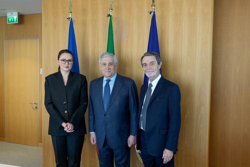 Julija Svyrydenko Antonio Tajani Fontana 2 Julija Svyrydenko Antonio Tajani Fontana 2