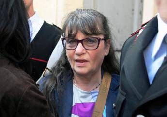 Caso Garlasco la madre di Sempio convocata dai carabinieri sceglie di non rispondere