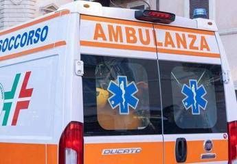 Jesolo auto finisce nel fiume grave bambino di 5 anni Jesolo auto finisce nel fiume grave bambino di 5 anni