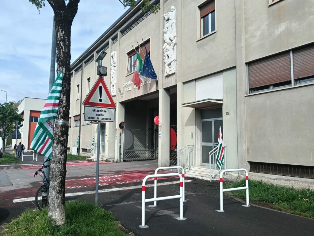 Proclamato lo stato di agitazione nella caserma dei Vigili del Fuoco di Bergamo
