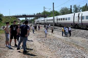 Spagna in ginocchio per blackout il paese al buio cosa sappiamo Spagna in ginocchio per blackout il paese al buio cosa sappiamo