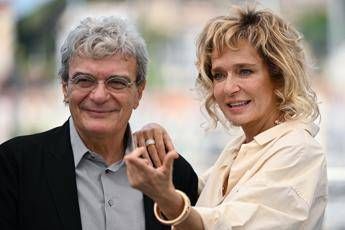 Cannes 7 minuti di applausi per Fuori di Mario Martone