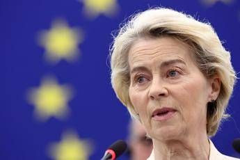 Dazi Usa da Ue pronte contromisure per 100 miliardi in lista anche superalcolici Dazi Usa da Ue pronte contromisure per 100 miliardi in lista anche superalcolici