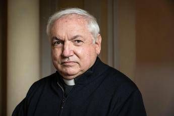 Elezione nuovo Papa via al Conclave chi e il cardinale Jean Marc Noel Aveline Elezione nuovo Papa via al Conclave chi e il cardinale Jean Marc Noel Aveline