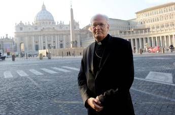 Elezione nuovo Papa via al Conclave chi e il cardinale Peter Erdo Elezione nuovo Papa via al Conclave chi e il cardinale Peter Erdo