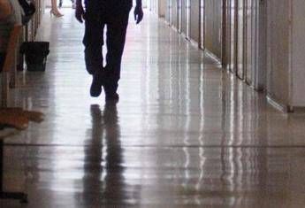 Focolaio di meningite a Napoli lospedale smentisce i social E falso