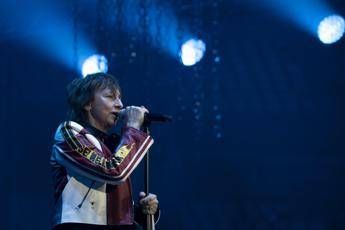 Gianna Nannini live a Roma De Gregori con me sul palco del Circo Massimo Gianna Nannini live a Roma De Gregori con me sul palco del Circo Massimo