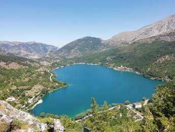 Natura e qualita della vita un italiano su due vorrebbe vivere in Abruzzo Natura e qualita della vita un italiano su due vorrebbe vivere in Abruzzo