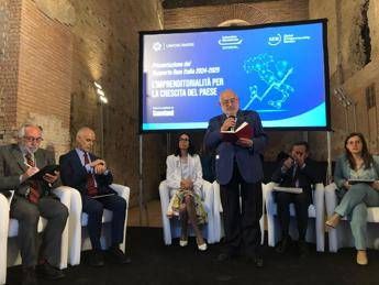 Rapporto Gem Italia al 34° posto per propensione imprenditoriale Rapporto Gem Italia al 34° posto per propensione imprenditoriale