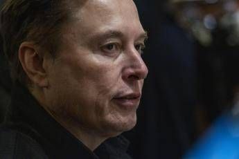Usa Politico Trump vuole revocare la nomina al capo della Nasa amico di Musk