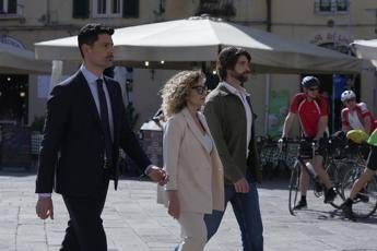 Casa a prima vista arriva in Toscana da oggi su Real Time chi sono gli agenti Casa a prima vista arriva in Toscana da oggi su Real Time chi sono gli agenti