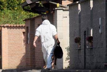 Caso Garlasco il ris nella villetta dei Poggi con scanner e droni Caso Garlasco il ris nella villetta dei Poggi con scanner e droni