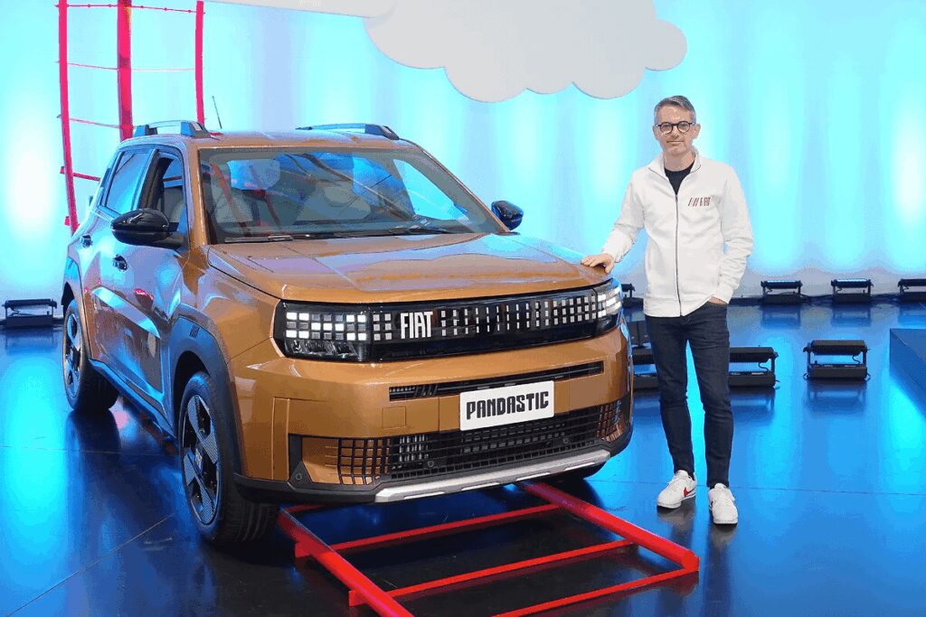Fiat doppio premio per la Grande Panda agli Autocar Awards 2025 Fiat doppio premio per la Grande Panda agli Autocar Awards 2025