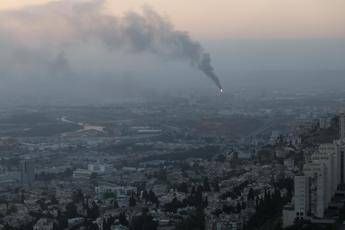 Iran annuncia attacco piu violento nuova ondata di missili contro Israele Iran annuncia attacco piu violento nuova ondata di missili contro Israele
