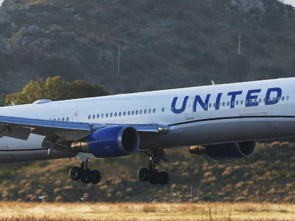 Islanda perde quota sullAtlantico atterraggio demergenza per volo San Francisco Roma