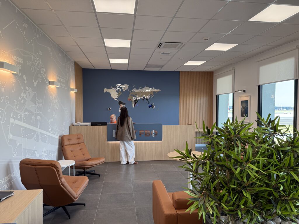 Lounge Delta Aerotaxi