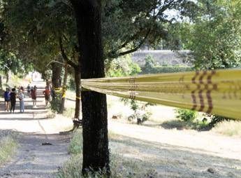 Madre e figlia trovate morte a Villa Pamphili Rexal Ford le foto con la bimba e le tracce a Malta