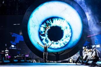 Marracash kolossal rap Sul palco il mio concept show