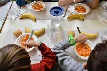 Milano malore per 12 bimbi della scuola primaria durante pranzo in mensa