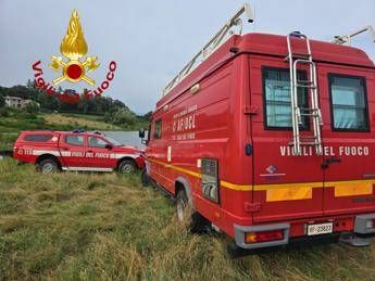 Mugello morto bimbo scomparso nelle acque del lago Bilancino Mugello morto bimbo scomparso nelle acque del lago Bilancino