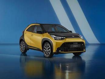 Nuova Toyota Aygo X Hybrid la compatta ibrida pensata per la citta Nuova Toyota Aygo X Hybrid la compatta ibrida pensata per la citta
