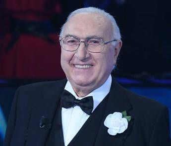 Pippo Baudo compie 89 anni vita privata e carriera Pippo Baudo compie 89 anni vita privata e carriera