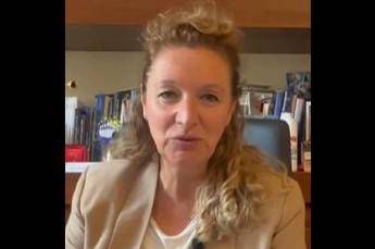 Prato sindaca Bugetti indagata per corruzione perquisiti gli uffici comunali