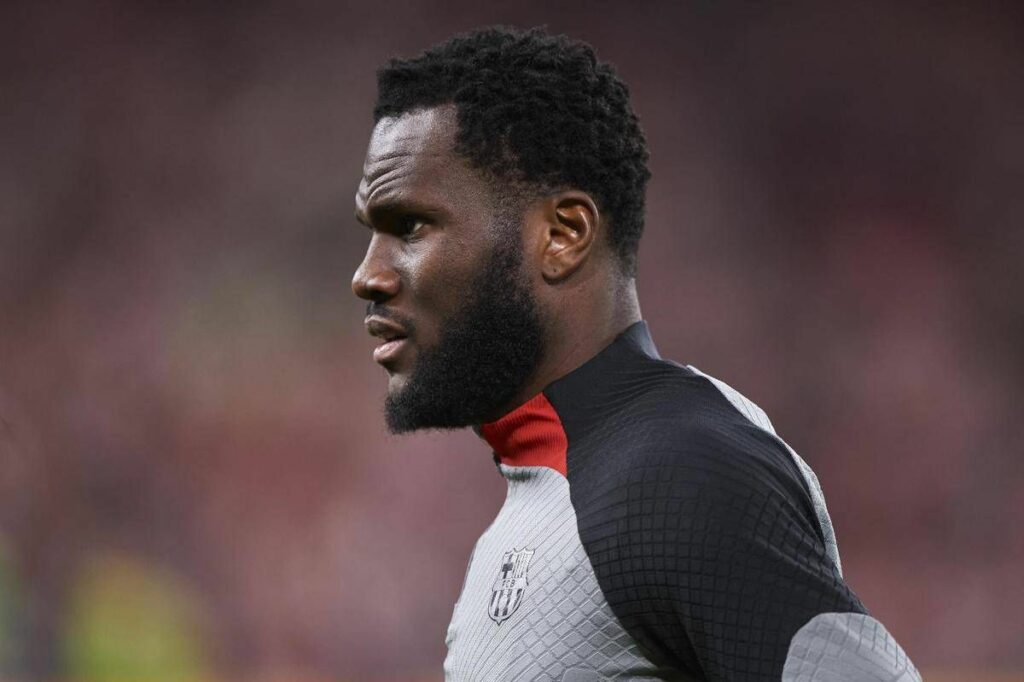 Roma obiettivo Kessie a centrocampo ostacolo ingaggio