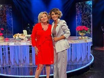 Samanta Togni il divorzio da Mario Russo Mi ero annullata come donna Samanta Togni il divorzio da Mario Russo Mi ero annullata come donna