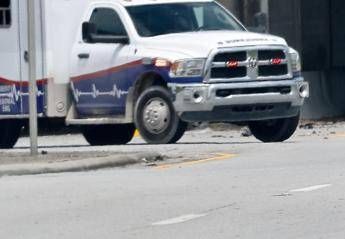 Sparatoria a partita di hockey del liceo 3 morti e 3 feriti gravi in Rhode Island Sparatoria a partita di hockey del liceo 3 morti e 3 feriti gravi in Rhode Island