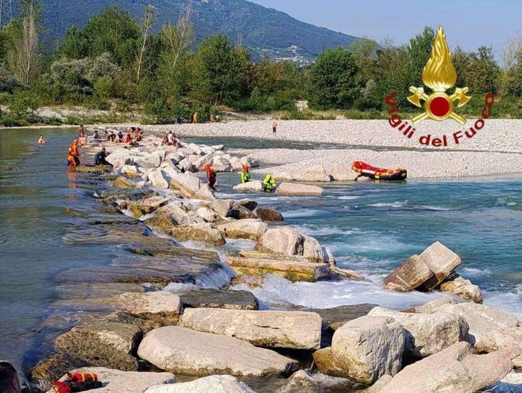 Treviso bambina di 10 anni morta annegata nel Piave Treviso bambina di 10 anni morta annegata nel Piave