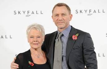 Una donna a capo degli 007 i film di James Bond lavevano previsto con Judi Dench