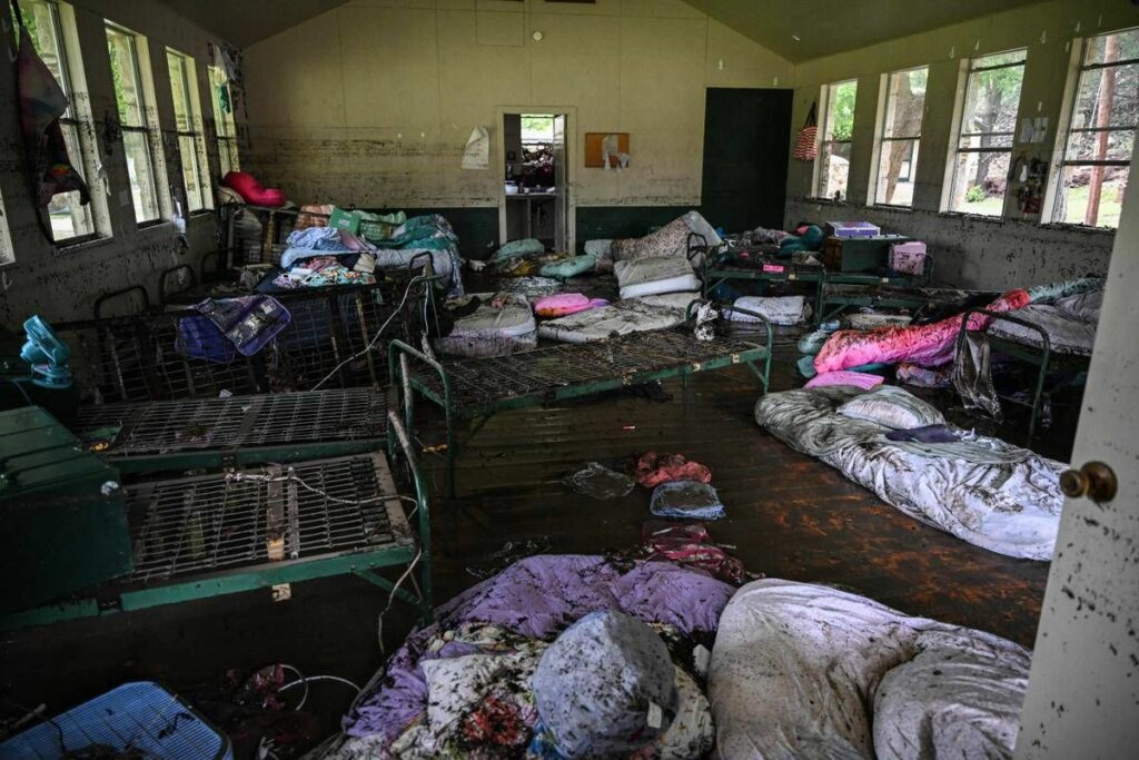 Alluvione Texas oltre 50 i morti 15 sono bambini. Si cercano i dispersi