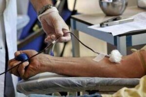 Centro nazionale sangue Nessun blocco delle donazioni per West Nile solo piu controlli