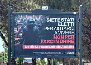 Fine Vita Pro Vita Famiglia Consulta chiude a eutanasia ma scardina legge centrodestra Fine Vita Pro Vita Famiglia Consulta chiude a eutanasia ma scardina legge centrodestra