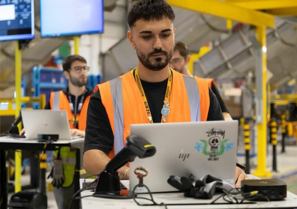Formazione Amazon potenzia il programma di Career choice in Europa